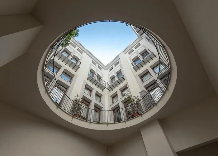 Lumar Sicilia - Quaroni Lejlighed