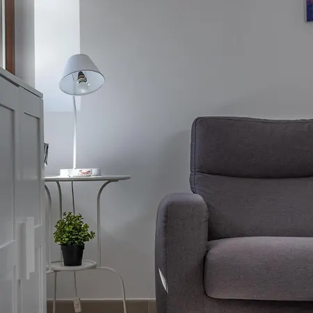 Lumar Sicilia - Quaroni * 팔레르모